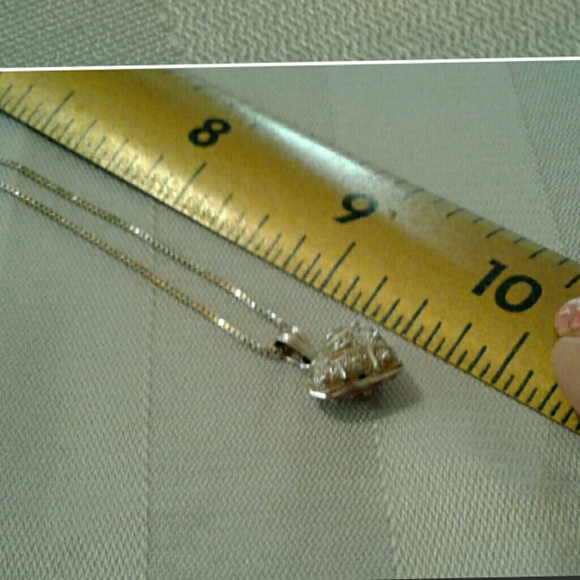 18K Gold Heart Necklace Italy - Picture 6 of 8